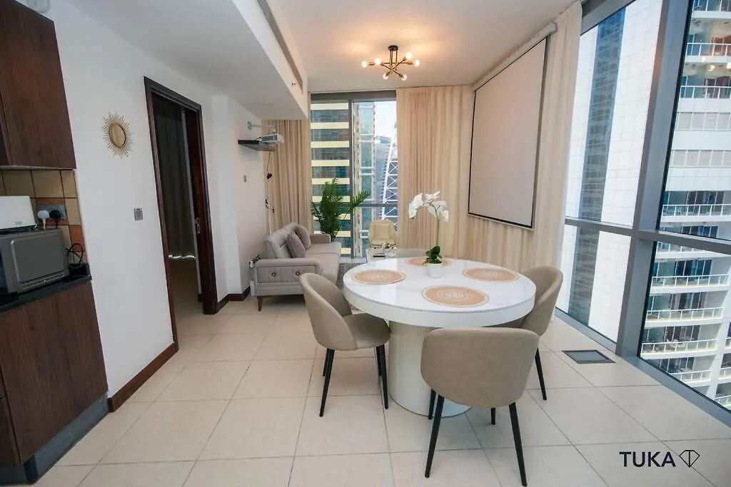 Skyline & Lake Views - Home Cinema - 1-Bhk - Prime Location Dubai 0*,