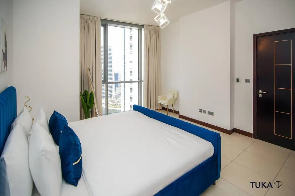 Skyline & Lake Views - Home Cinema - 1-Bhk - Prime Location Dubai 0*,  United Arab Emirates