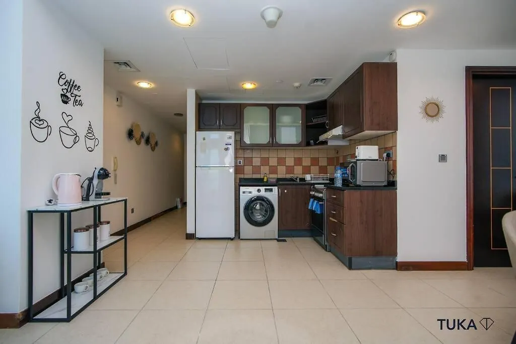Appartement Skyline & Lake Views - Home Cinema - 1-Bhk - Prime Location Dubaï